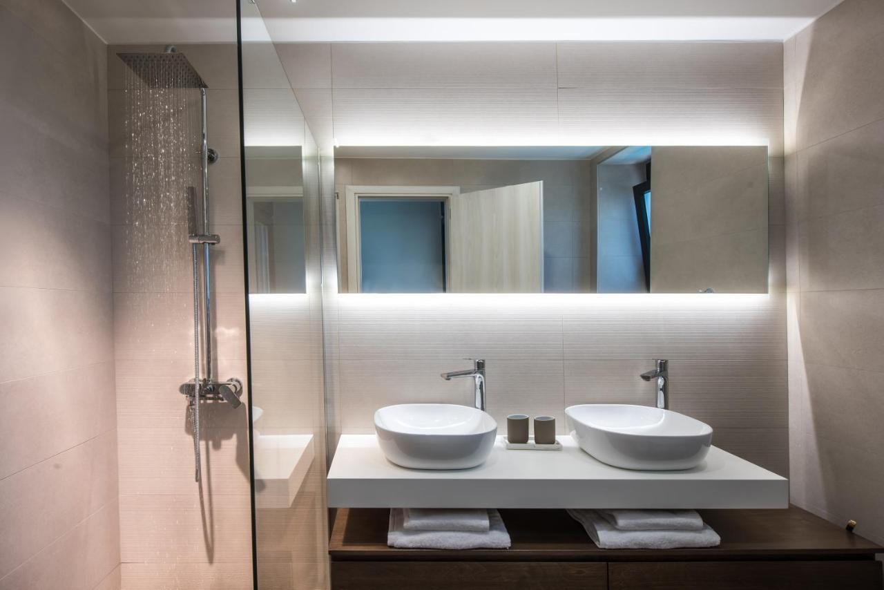הרסוניסוס Luxury Villa Marelina מראה חיצוני תמונה