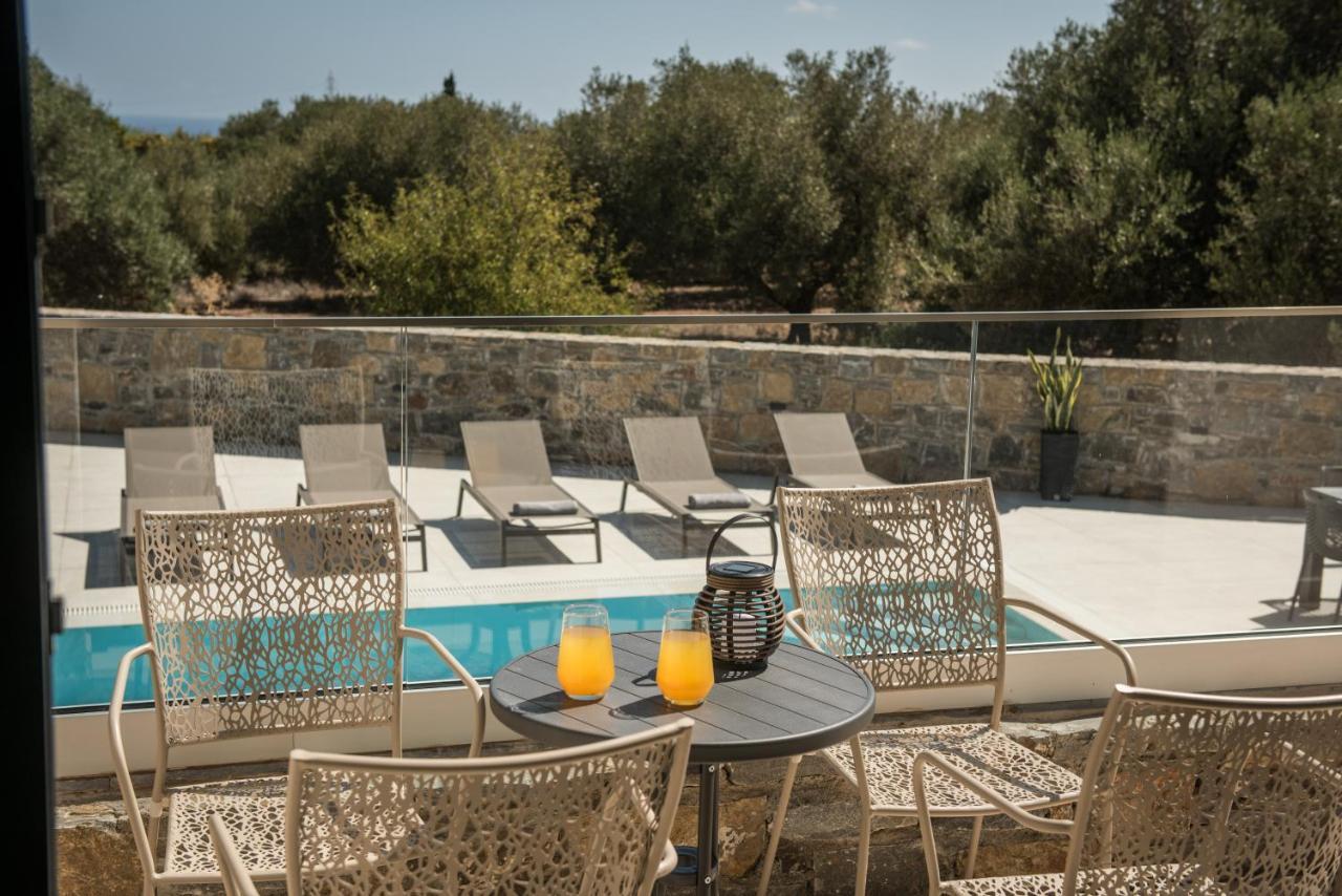 הרסוניסוס Luxury Villa Marelina מראה חיצוני תמונה